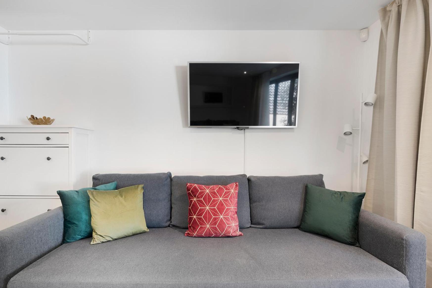 Hermitage Road Apartment By Morethanstays London Eksteriør bilde